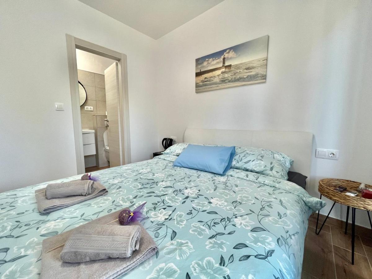 Fantasia Del Mare Apartment And Rooms Dramalj Exterior foto