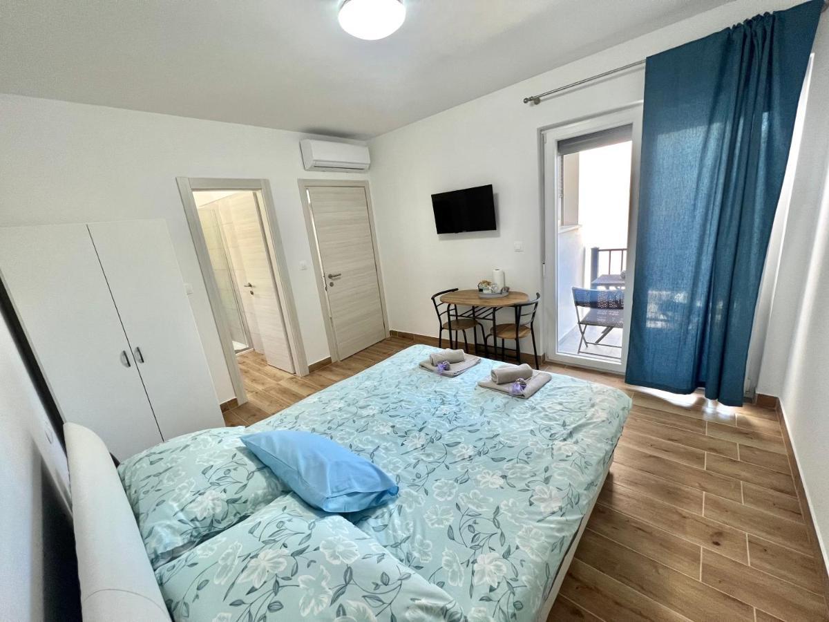 Fantasia Del Mare Apartment And Rooms Dramalj Exterior foto